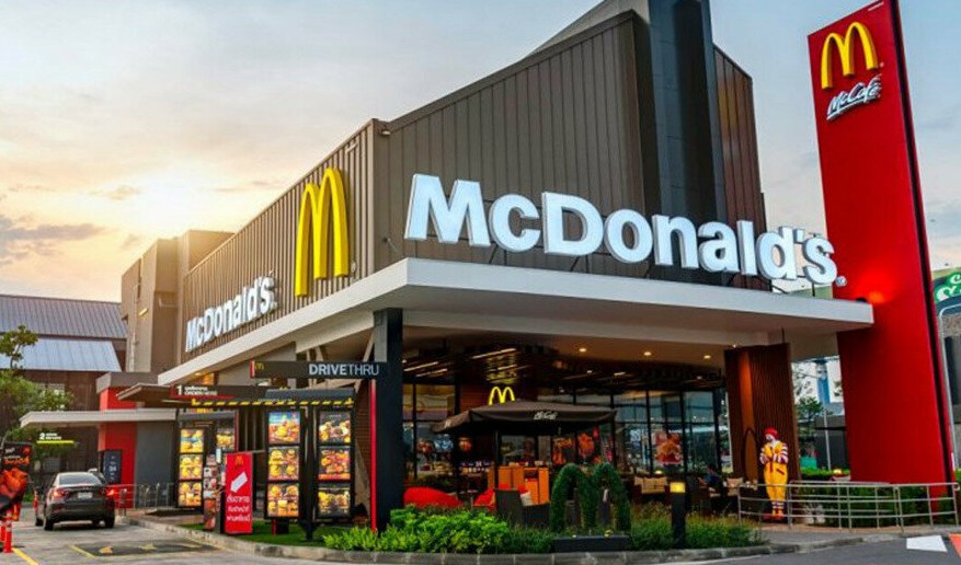McDonalds Bayilik Nasıl Alınır? - 2023 Bedeli ve Kazancı! Havaş Saatleri İzmir
