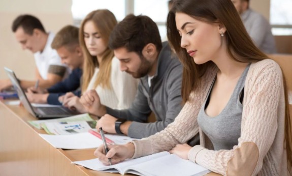 Etüt Merkezi Açmak 2023 - GEREKEN ŞARTLAR! İyi Bir Etüt Merkezi Nasıl Olmalı?