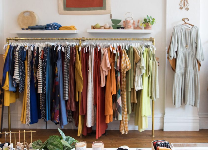 İş Kurmak İstiyorum Ne İş Yapabilirim? - 2023 EN KARLI İşler! Butik Açmak