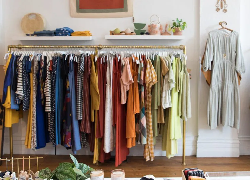 İş Kurmak İstiyorum Ne İş Yapabilirim? - 2023 EN KARLI İşler! Butik Açmak
