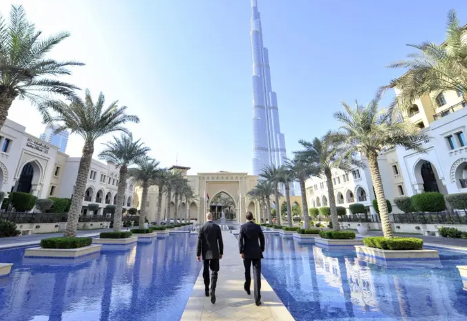 Dubai İş İlanları - 2023 Başvuru Formu ve İşçi Maaşları! dubai çalışma koşulları